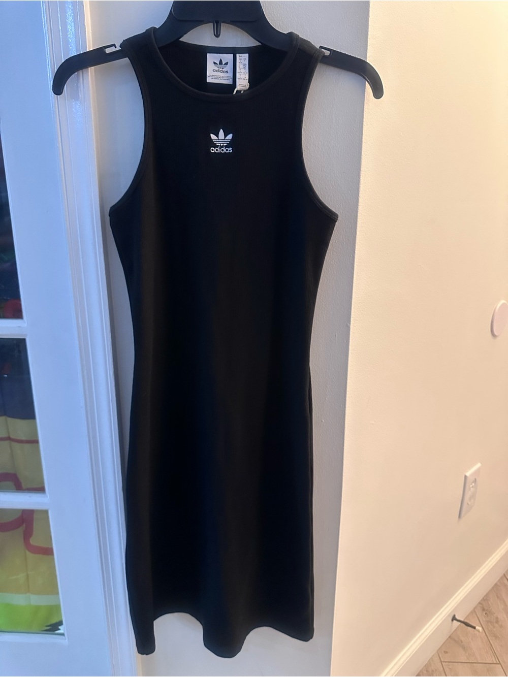 Adidas midi dress body con